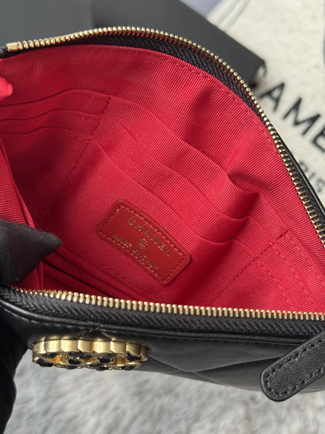 Chanel AP1790 Diamond Quilted Flap Coin Purse - Detail view 9