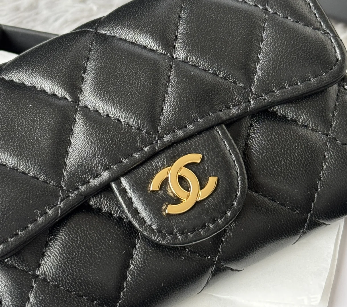 Chanel 0219 2025 New Arrivals CF Card Holder - Detail view 5