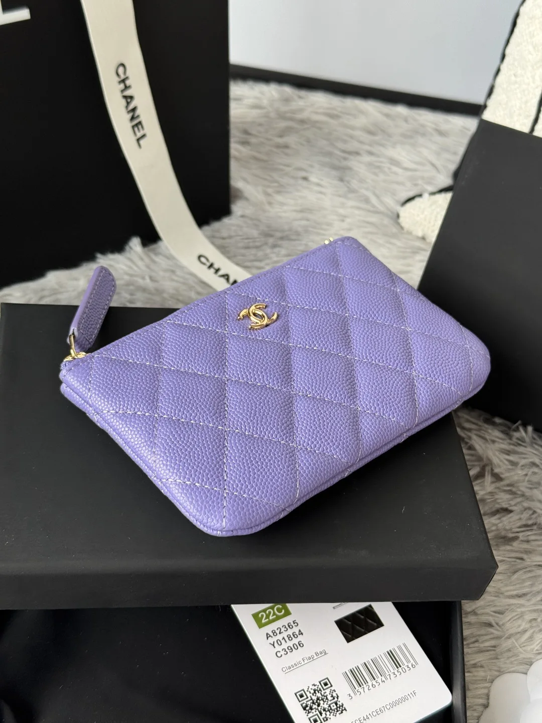 Chanel A82365 Coin Purse - Detail view 6