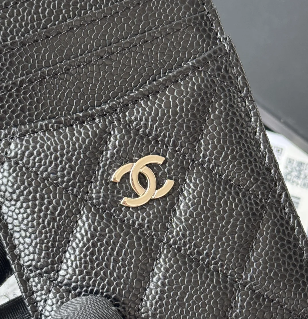 Chanel AP0223 Ultra Mini Lambskin Cardholder - Detail view 6