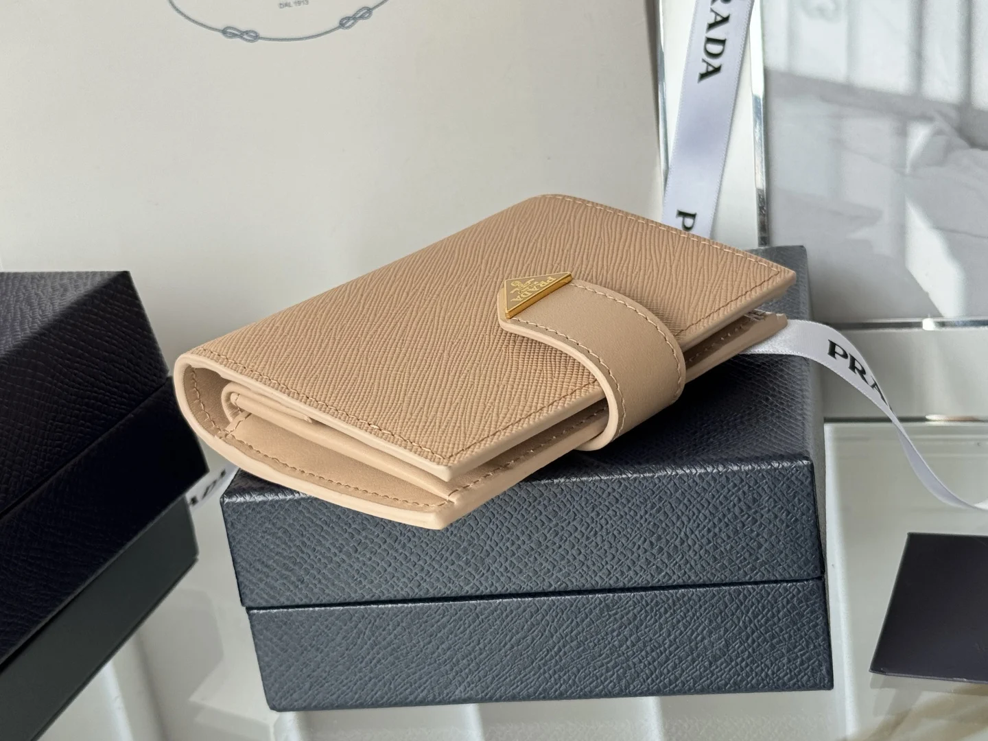 Prada 1MV204 Small Card Holder Wallet - Detail view 4
