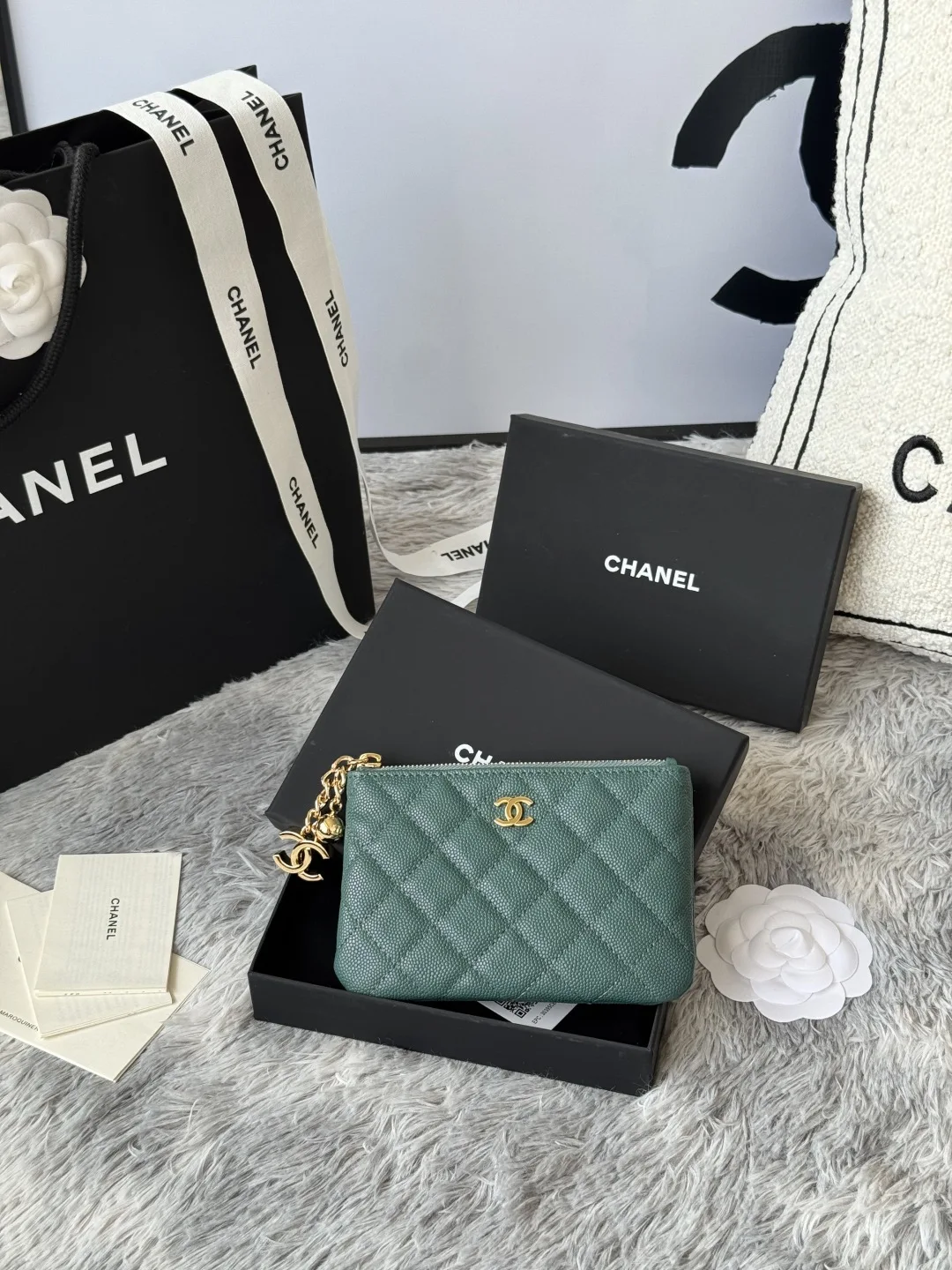 Chanel A50168 Zipped Pendant Coin Purse Card Holder - Detail view 1
