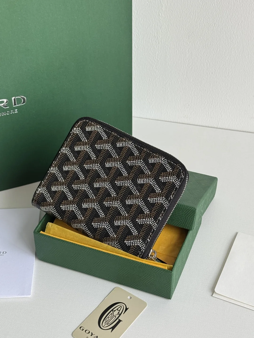 Goyard 3305 MATIGNON MINI Zipper Wallet - Detail view 3