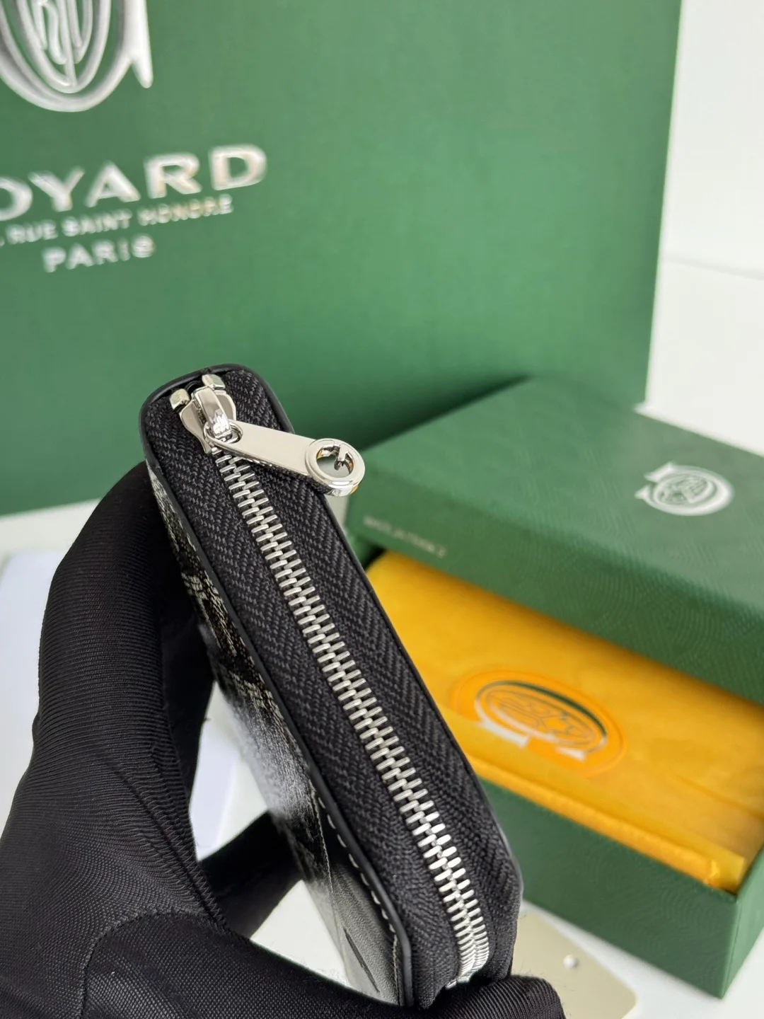 Goyard 3305 MATIGNON MINI Zipper Wallet - Detail view 6