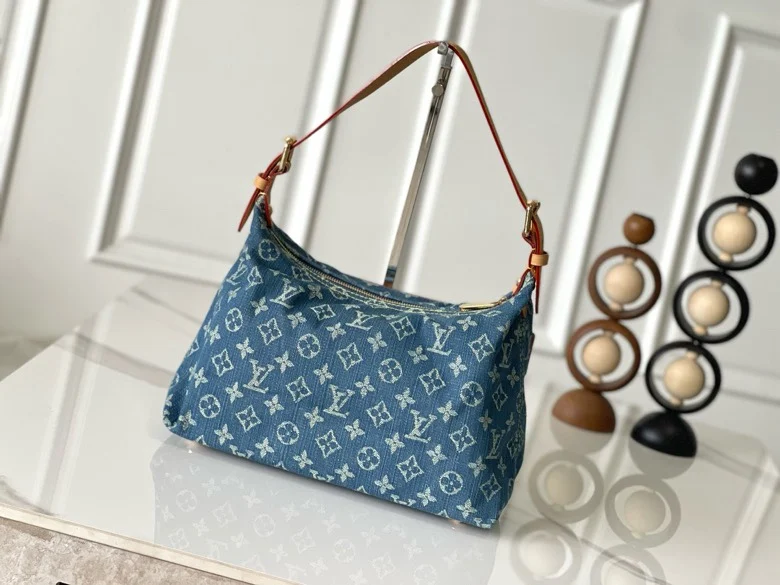 Louis Vuitton M44464 Vintage Series, Discontinued Limited Edition - Detail view 3