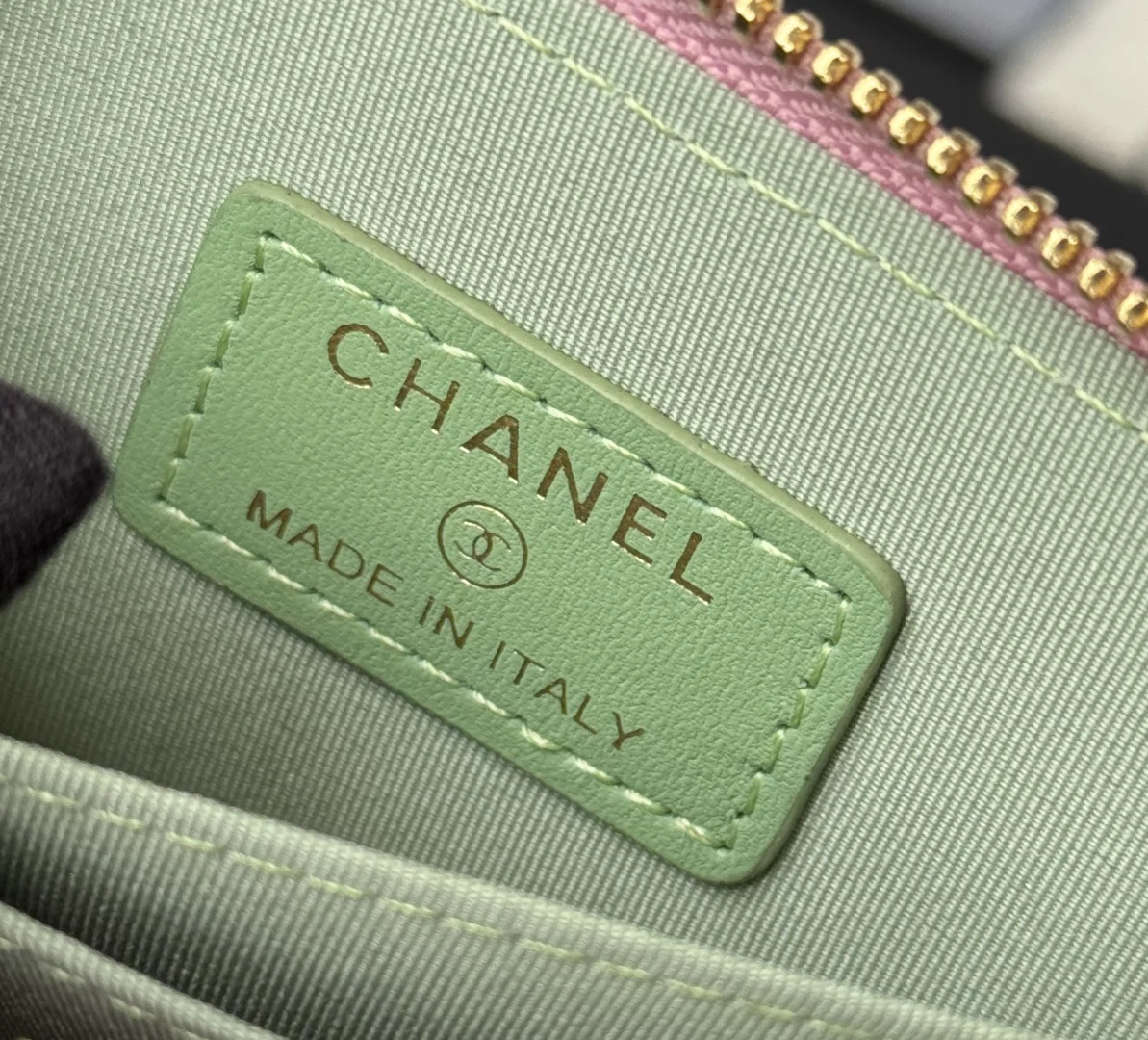 Chanel AP3185 zipper card holder coin purse - Detail view 8