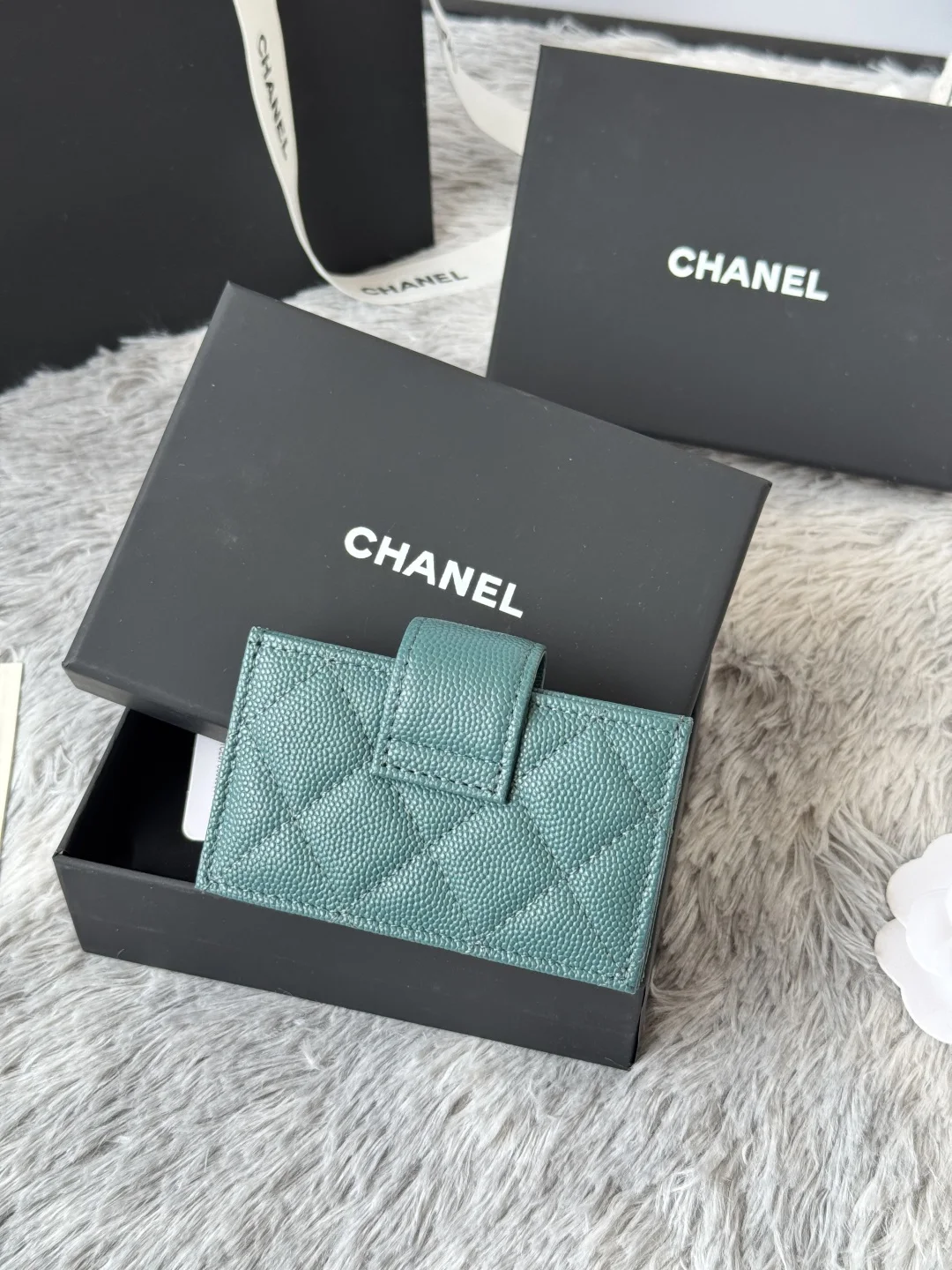 Chanel AP0342 Tweed Card Holder - Detail view 3