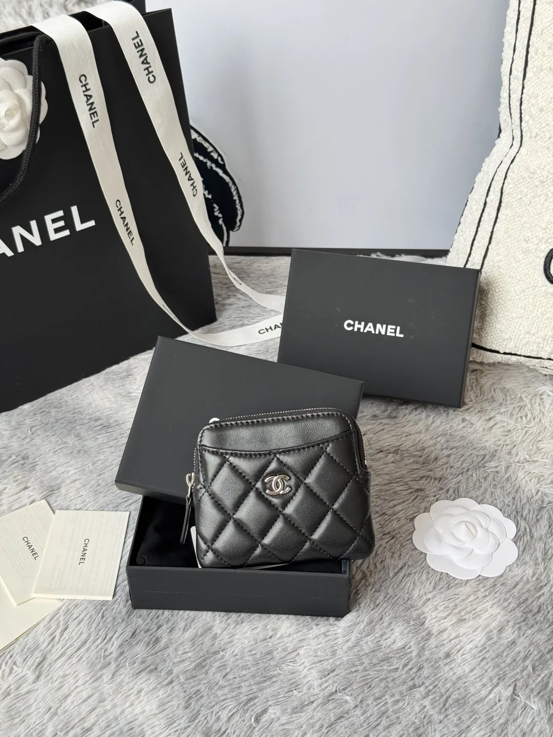 Chanel AP2061 Calfskin Chanel Coin Purse - Detail view 1