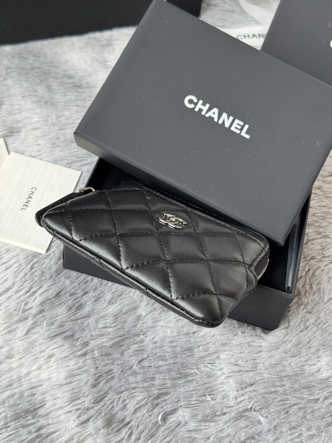 Chanel AP2061 Calfskin Chanel Coin Purse - Detail view 5