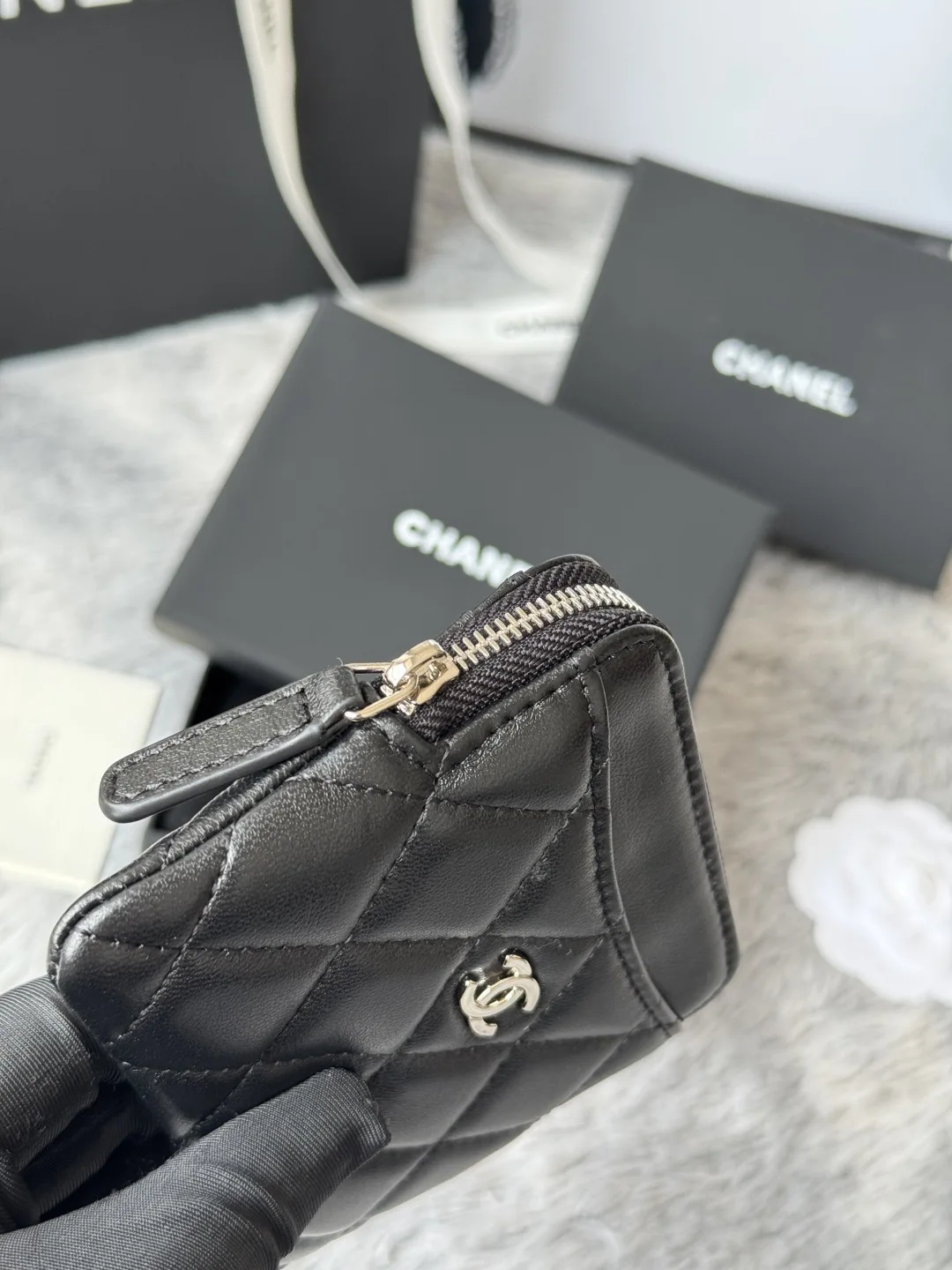 Chanel AP2061 Calfskin Chanel Coin Purse - Detail view 6