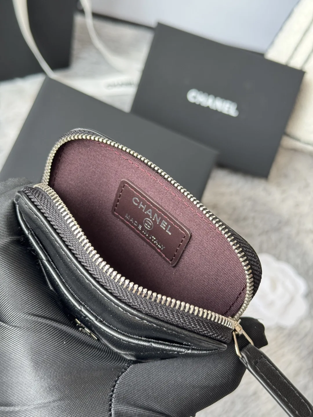 Chanel AP2061 Calfskin Chanel Coin Purse - Detail view 9