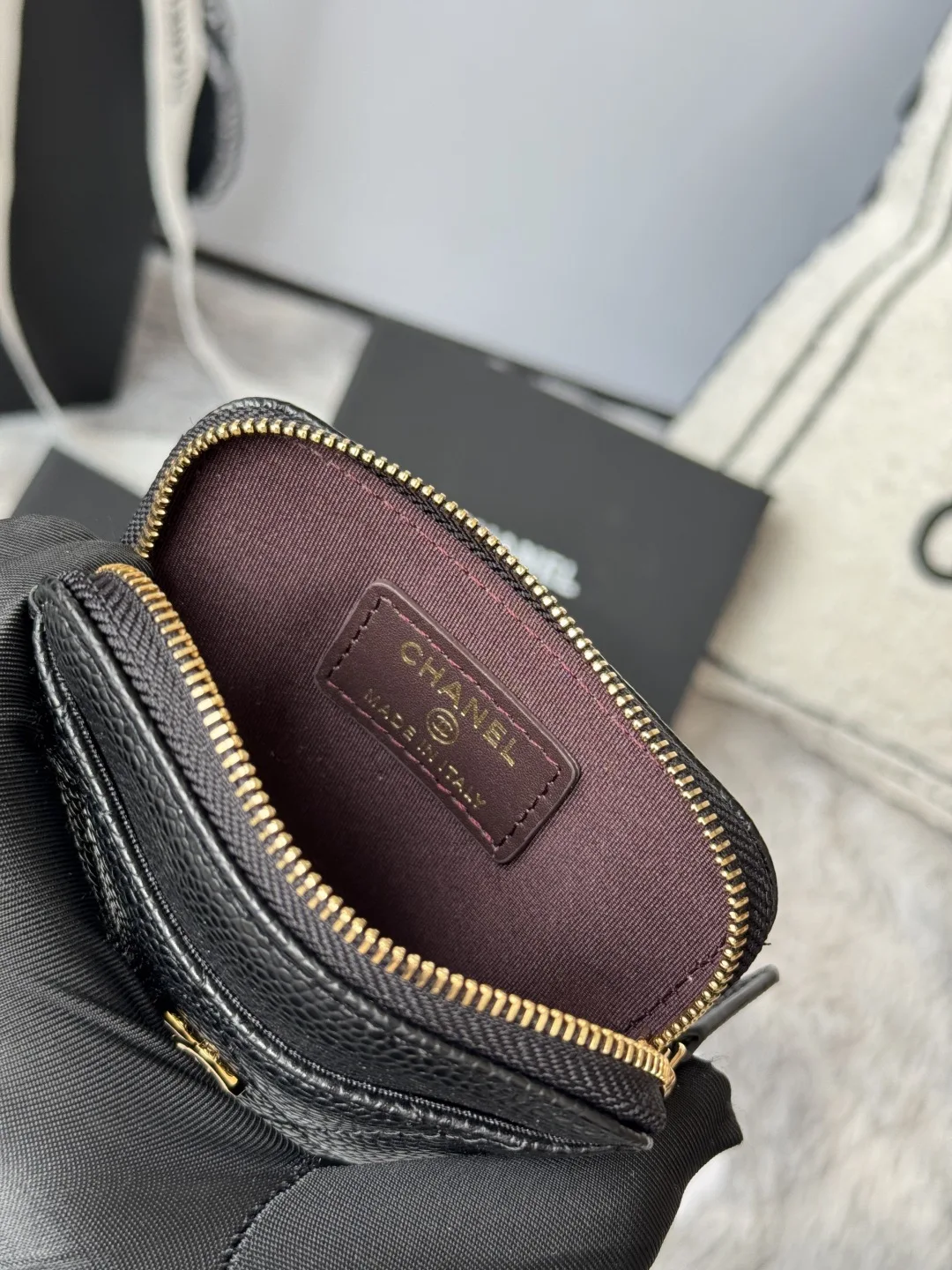 Chanel AP2061 Calfskin Chanel Coin Purse - Detail view 9
