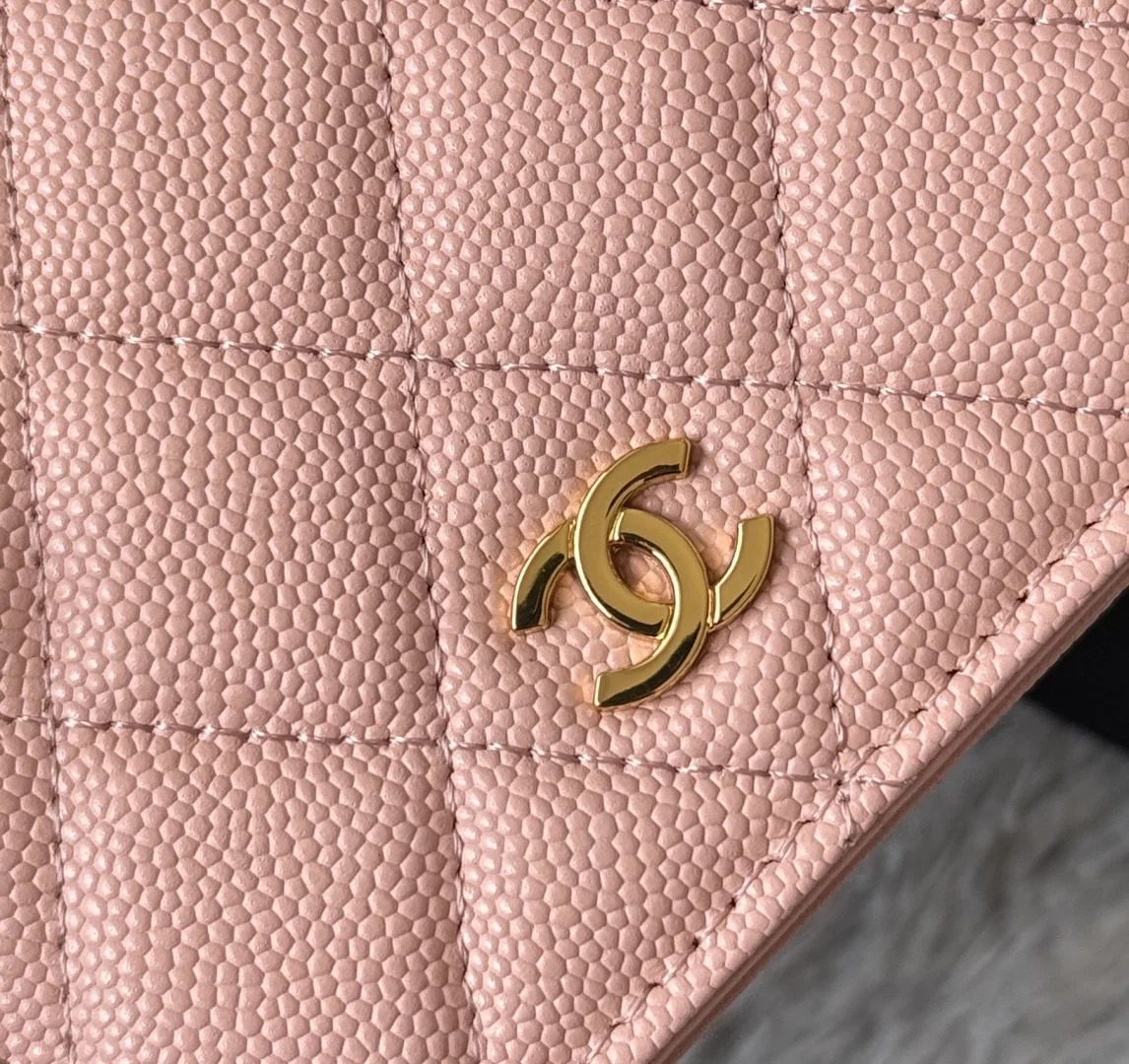 Chanel A84028 Bi-fold Wallet - Detail view 6