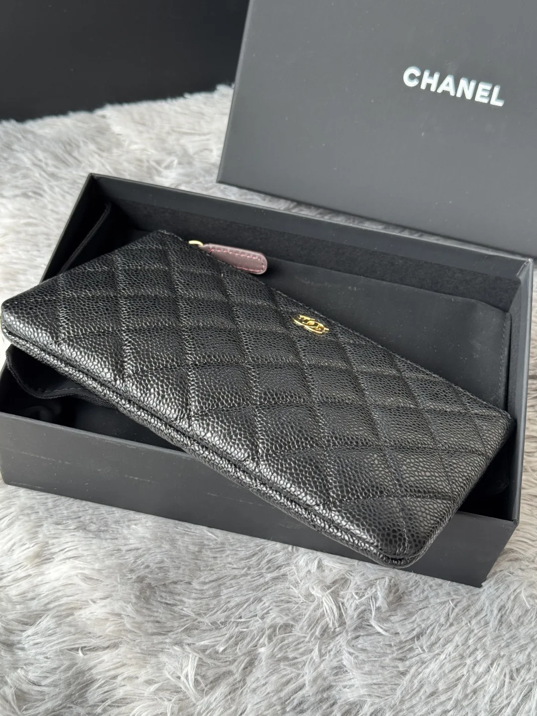 Chanel AP1071 New Ball Grain Diamond Pattern Coin Purse Clutch - Detail view 5