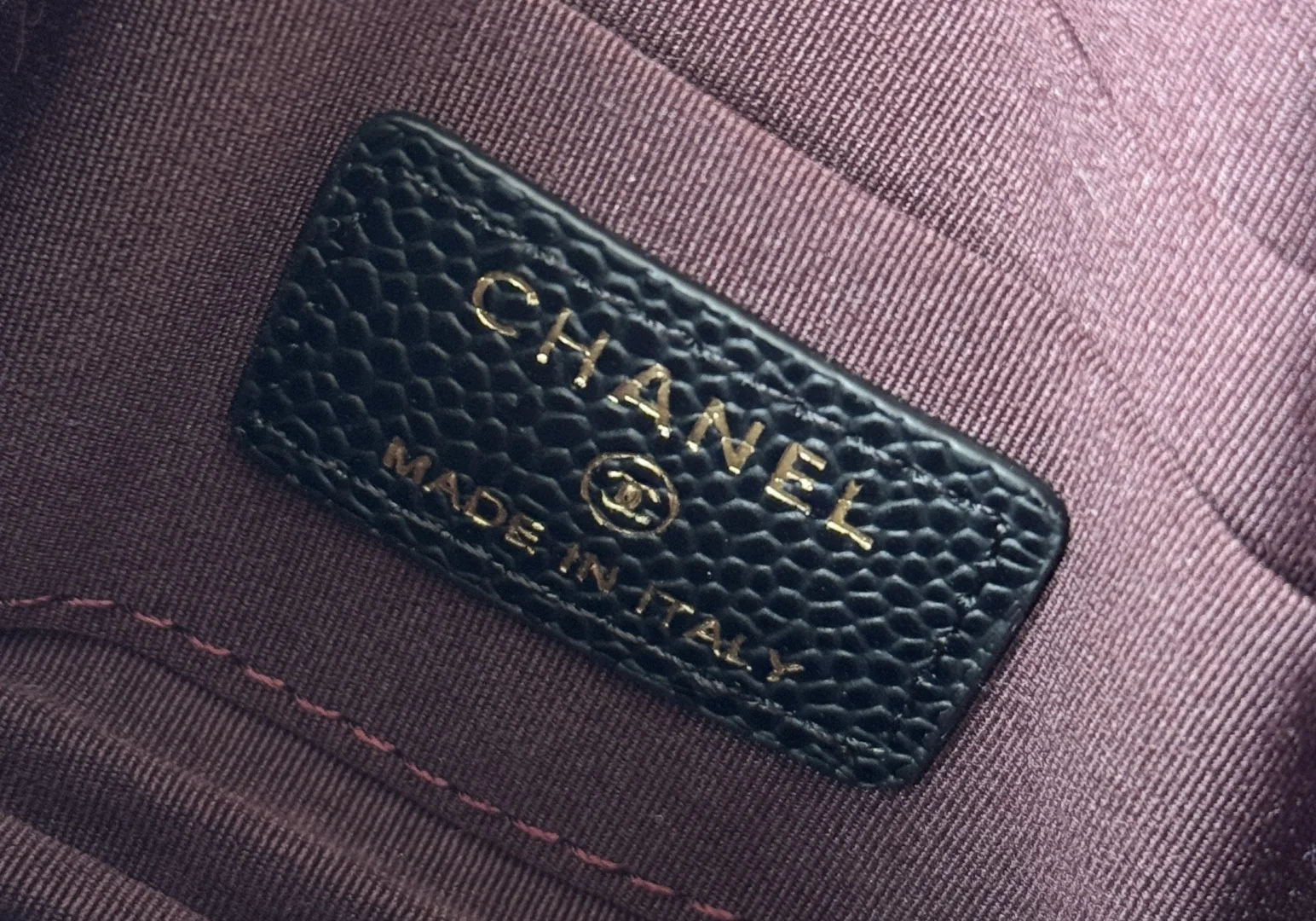 Chanel AP1071 New Ball Grain Diamond Pattern Coin Purse Clutch - Detail view 9