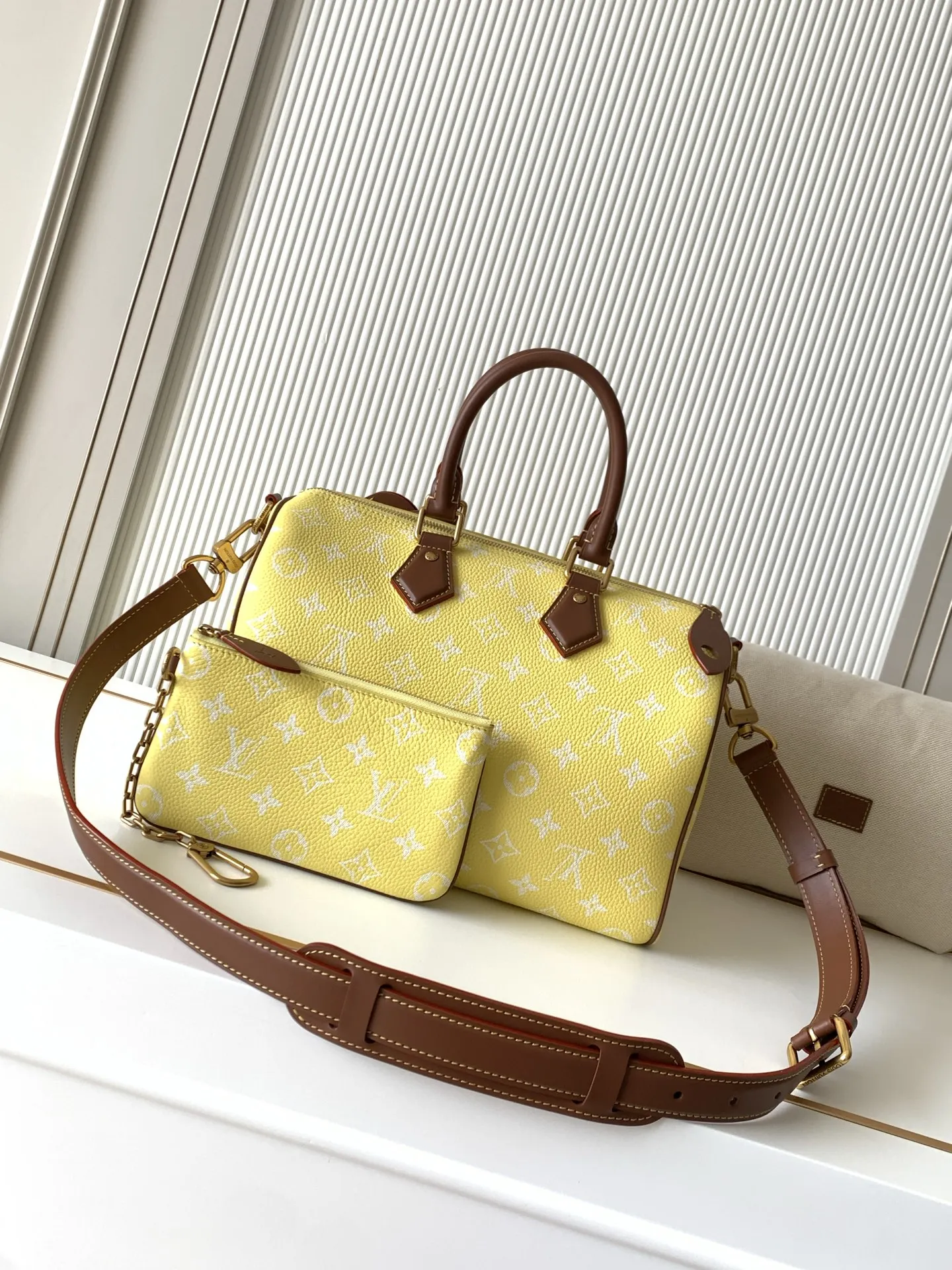 LVM15242黄色配棕 Speedy P9 Bandouliere30手袋 - 细节图 3