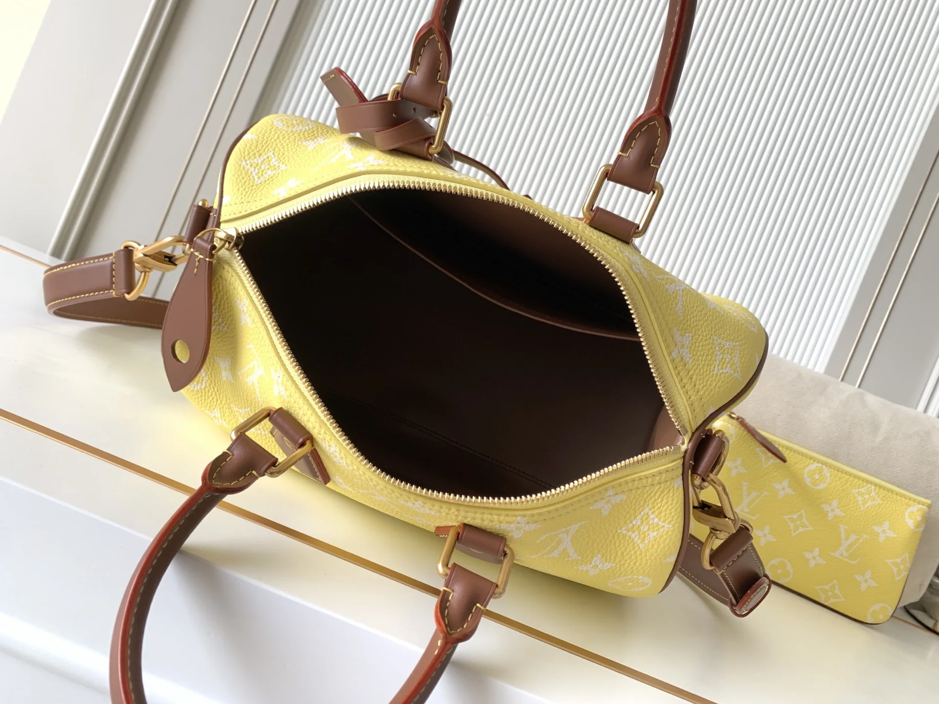 LVM15242黄色配棕 Speedy P9 Bandouliere30手袋 - 细节图 8