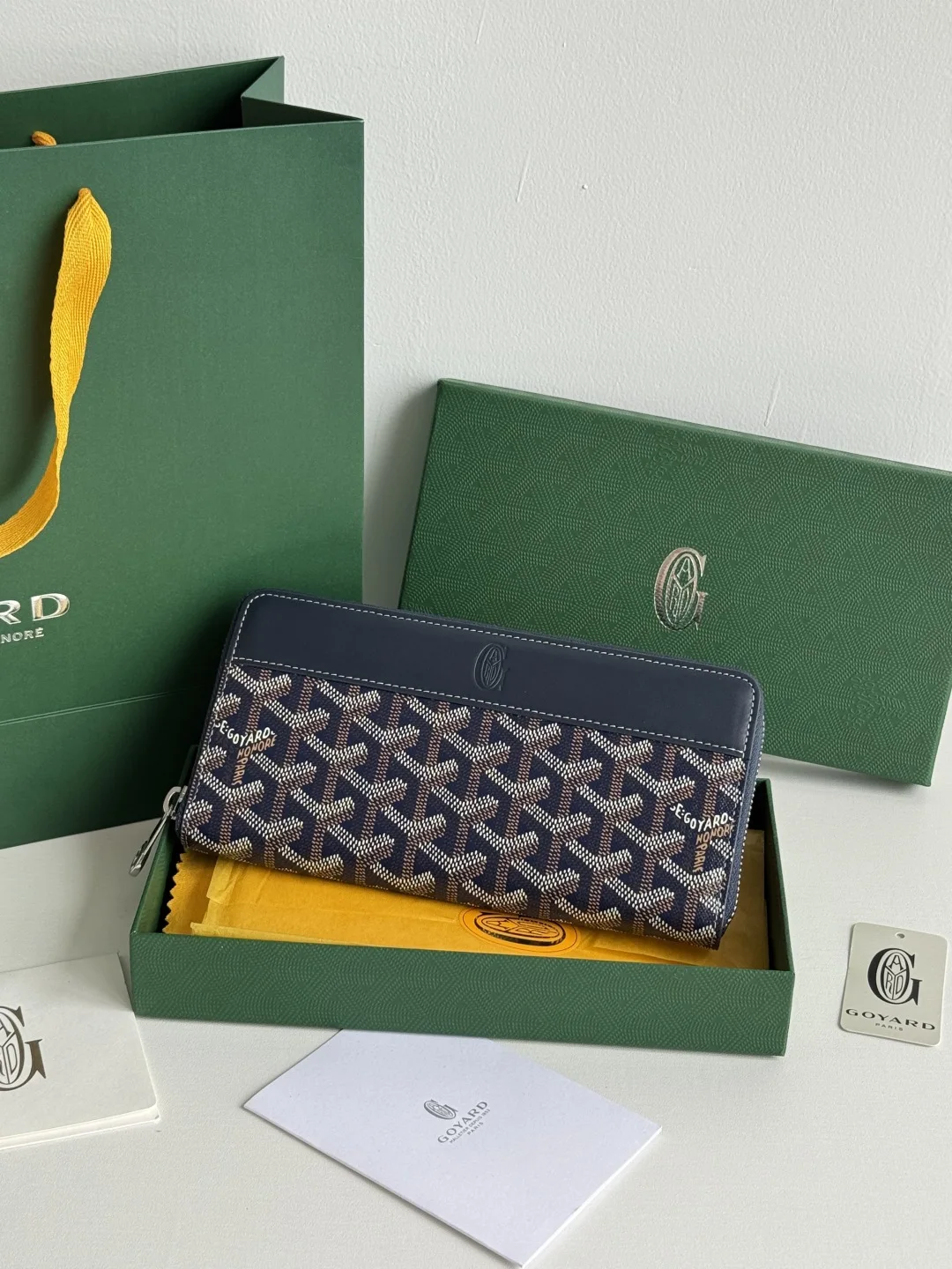 Goyard 3368 Long Wallet, Large Size - Detail view 1