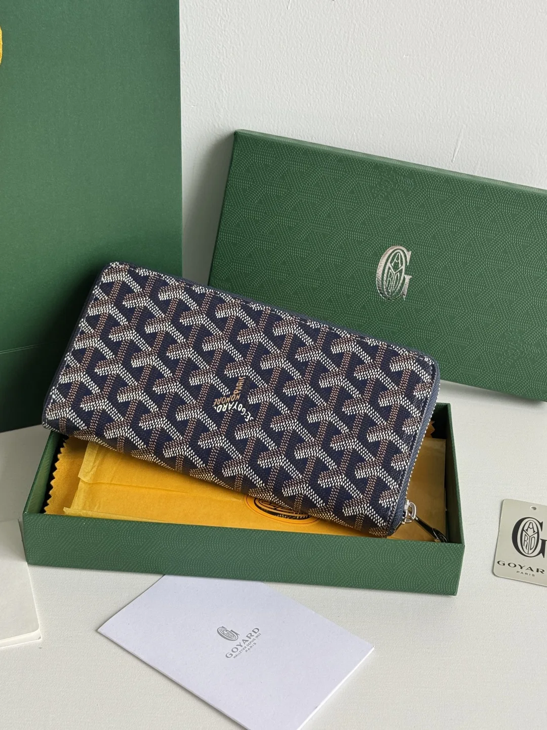 Goyard 3368 Long Wallet, Large Size - Detail view 3