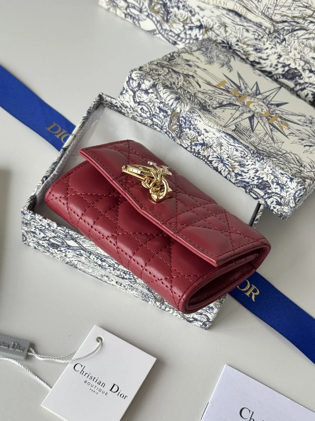 Dior S0966ONMJ_M413 My Dior Glycine Wallet - Detail view 4