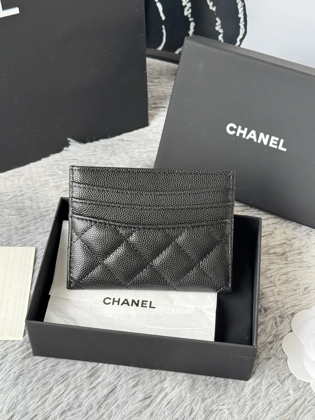 Chanel AP4472 2025 New Lambskin Cardholder - Detail view 3
