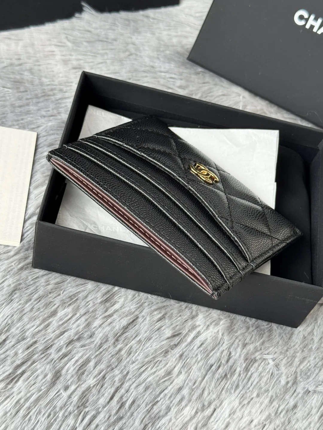 Chanel AP4472 2025 New Lambskin Cardholder - Detail view 4