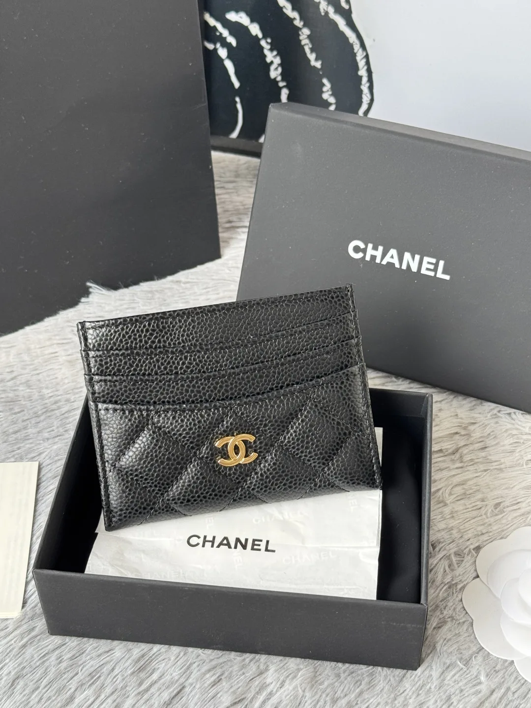 Chanel AP4472 2025 New Season Lambskin Cardholder - Detail view 2