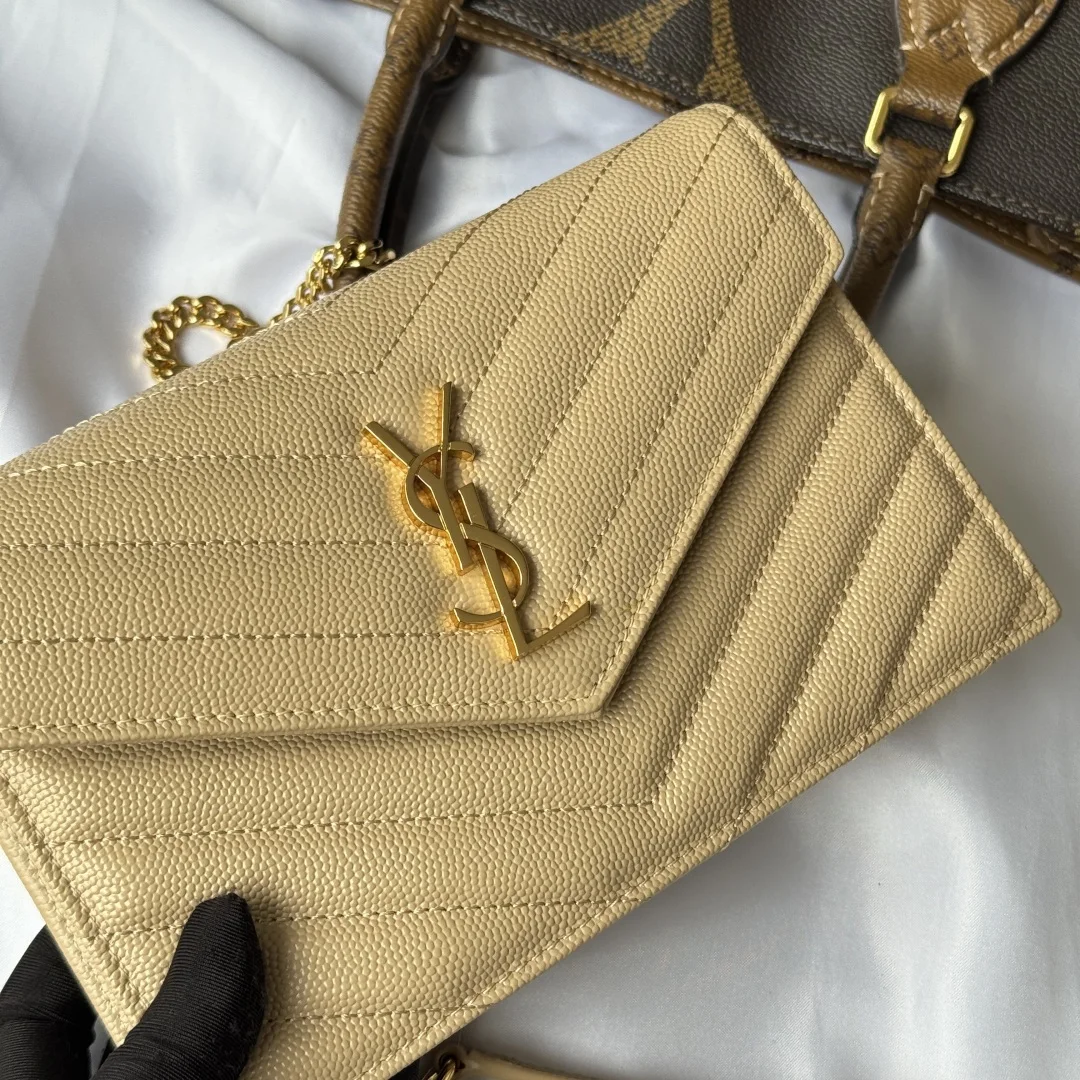 SAINT LAURENT 393953 WOC Small Envelope Bag - Detail view 5