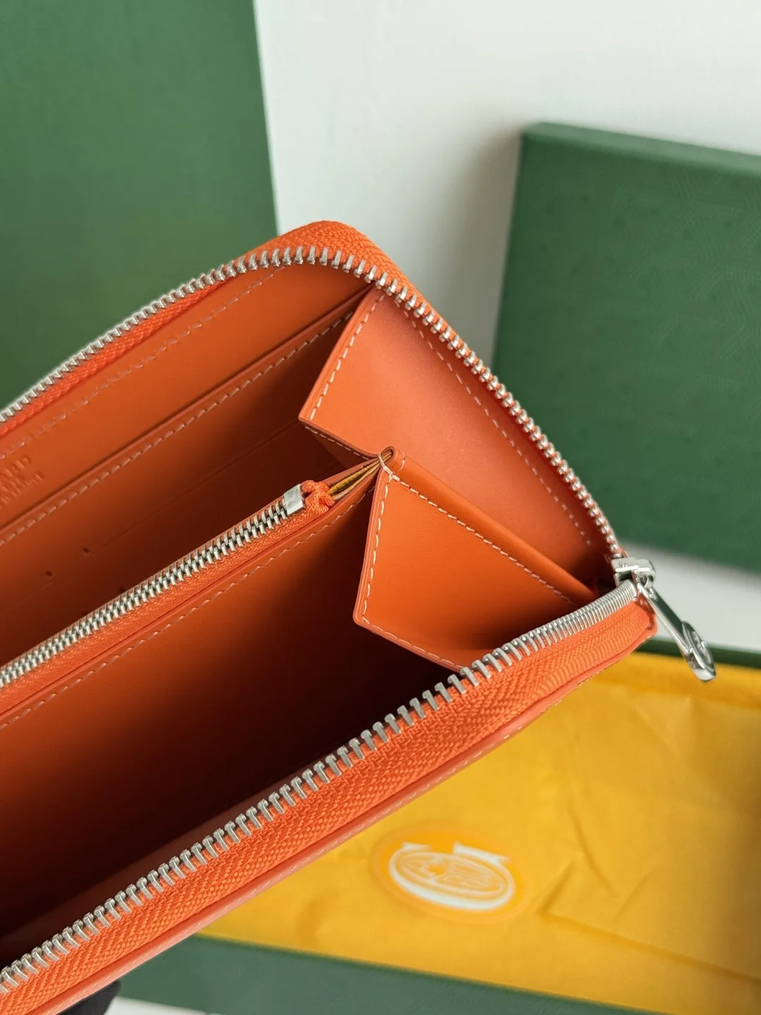 Goyard 3368 Long Wallet in Large Size - Detail view 12