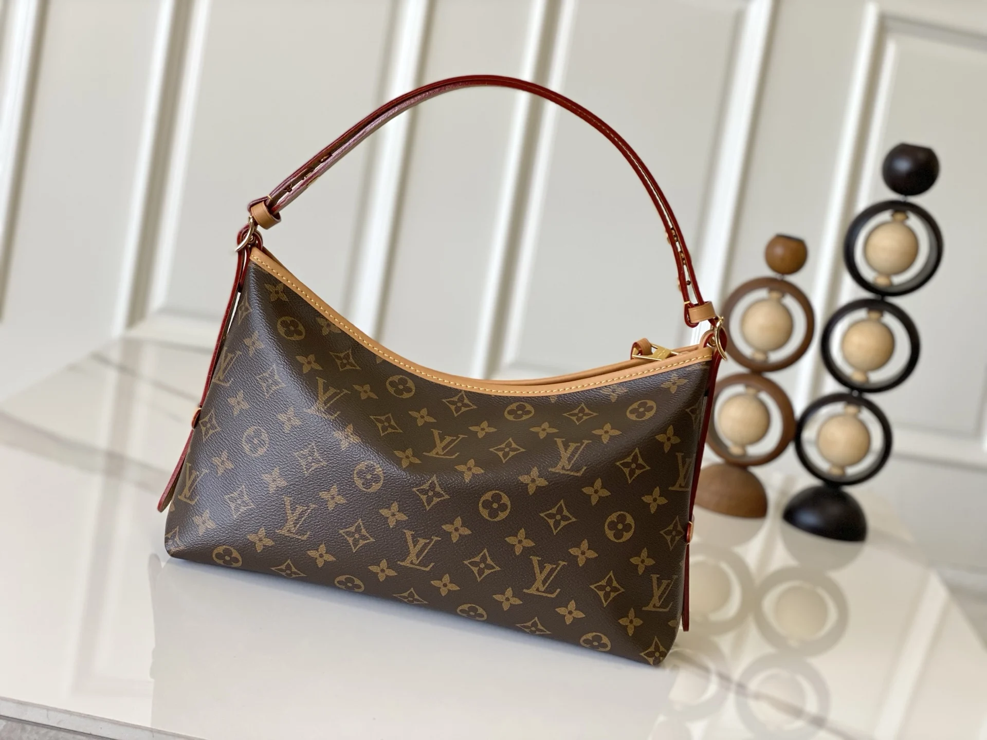 Louis Vuitton M28101 Monogram CarryAll East West Bag - Detail view 3
