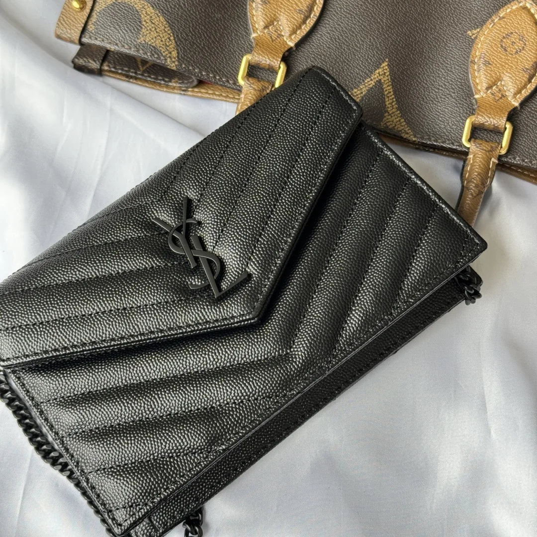 SAINT LAURENT 393953 Woc small envelope bag - Detail view 4