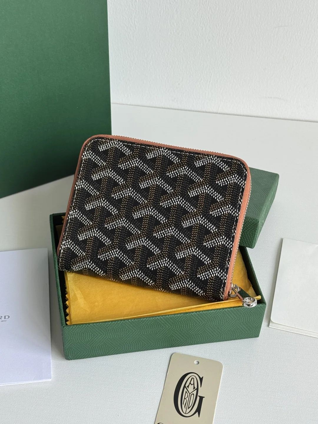 Goyard 3305 MATIGNON MINI Zipper Coin Purse - Detail view 3