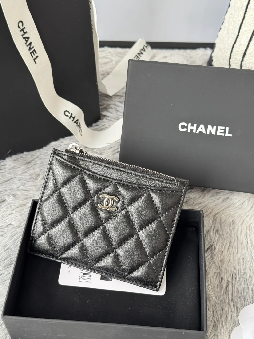 Chanel A84105 Single Card Holder - Detail view 3