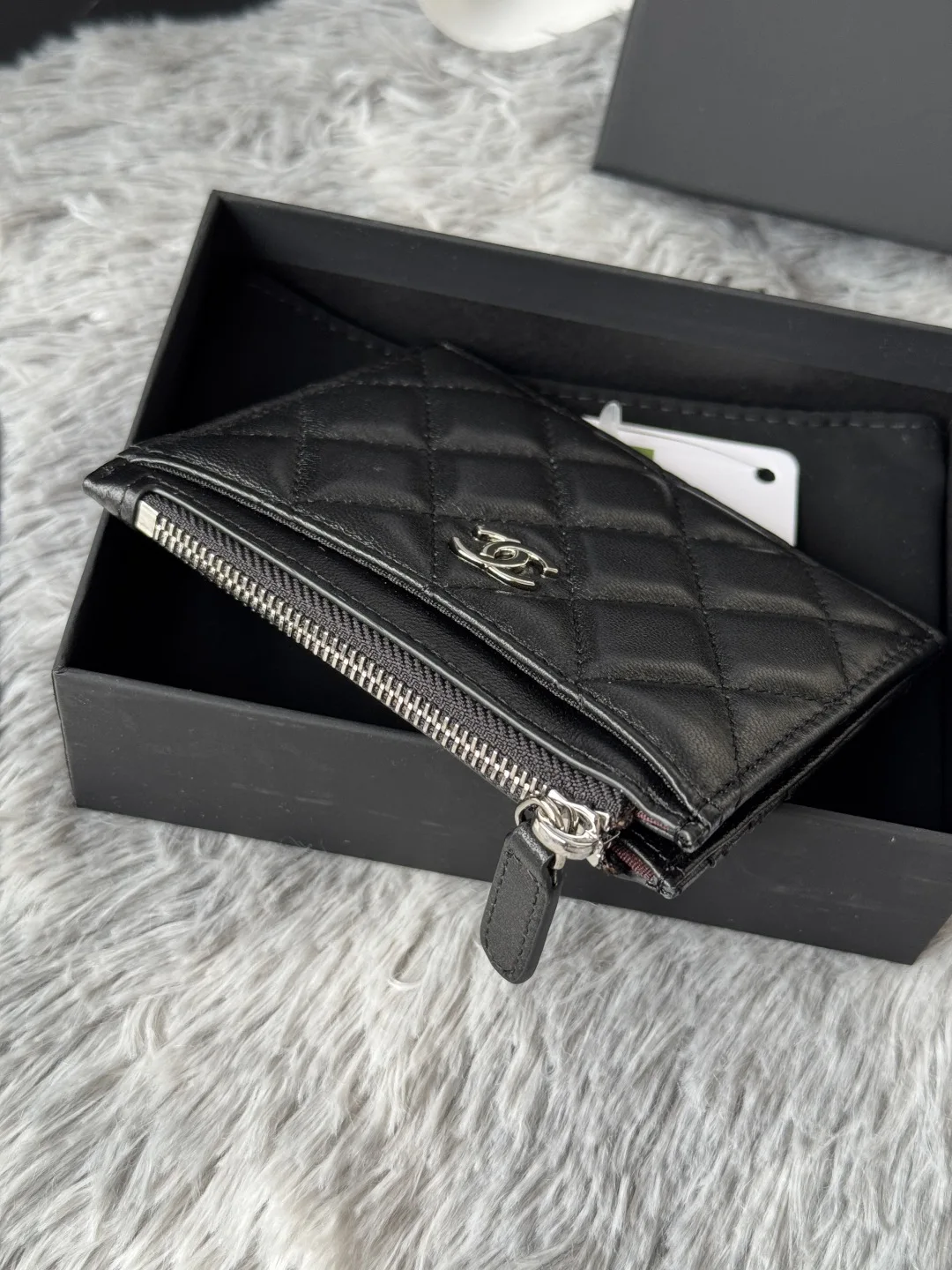 Chanel A84105 Single Card Holder - Detail view 4