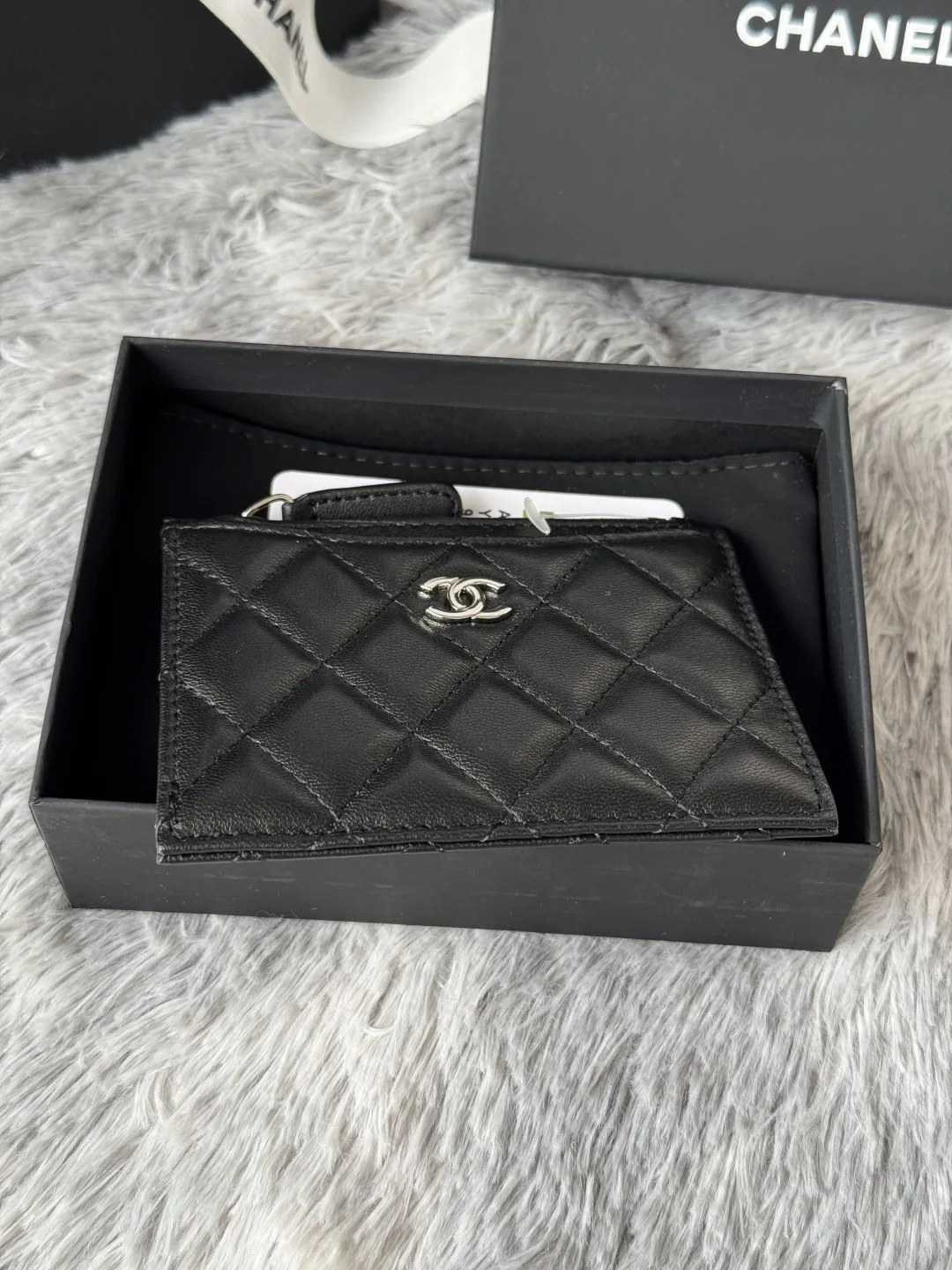 Chanel A84105 Single Card Holder - Detail view 5