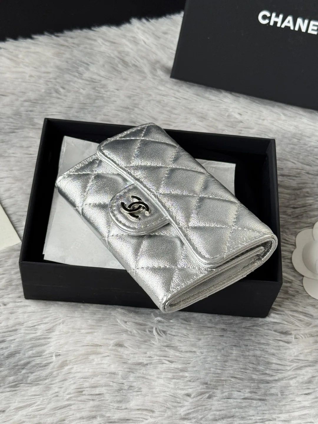 Chanel 0219 2025 New Arrivals CF Card Holder - Detail view 4