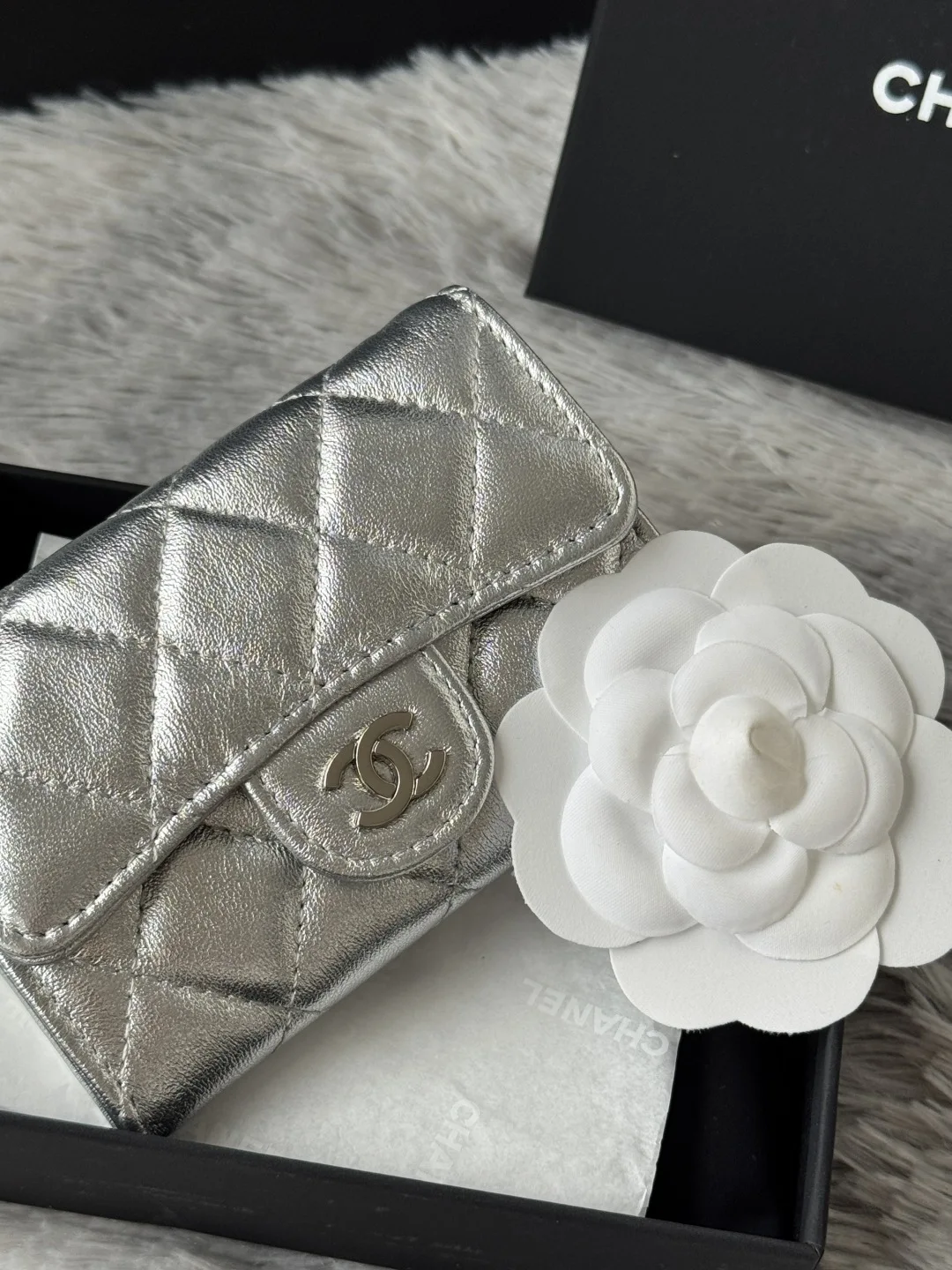 Chanel 0219 2025 New Arrivals CF Card Holder - Detail view 6