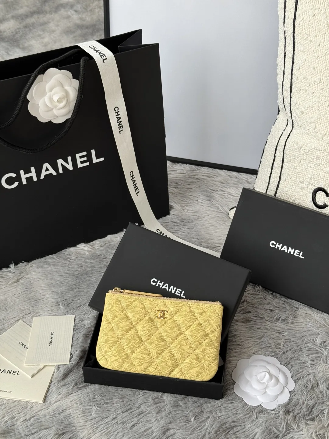 Chanel A82365 Coin Purse - Detail view 1