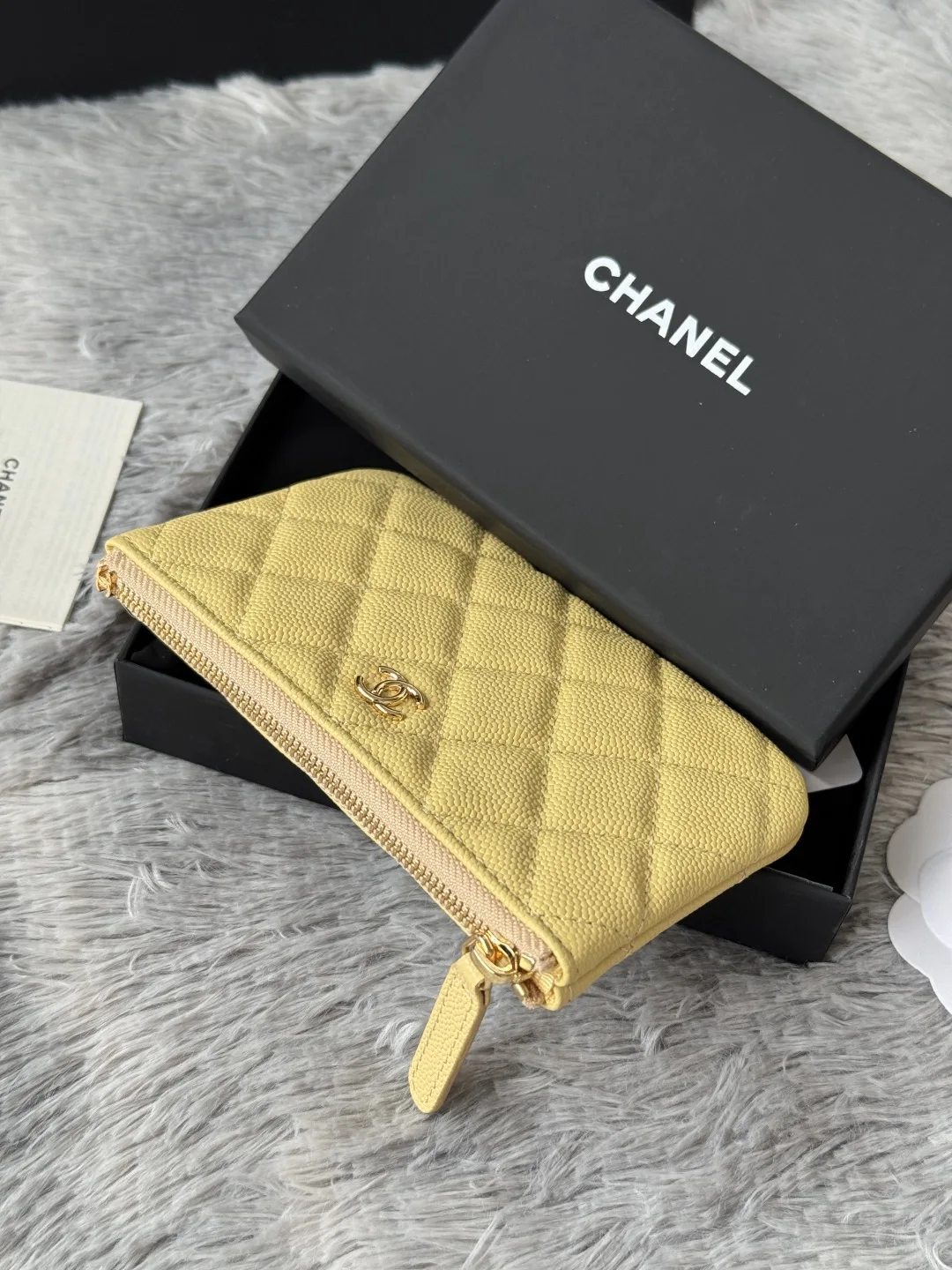 Chanel A82365 Coin Purse - Detail view 5