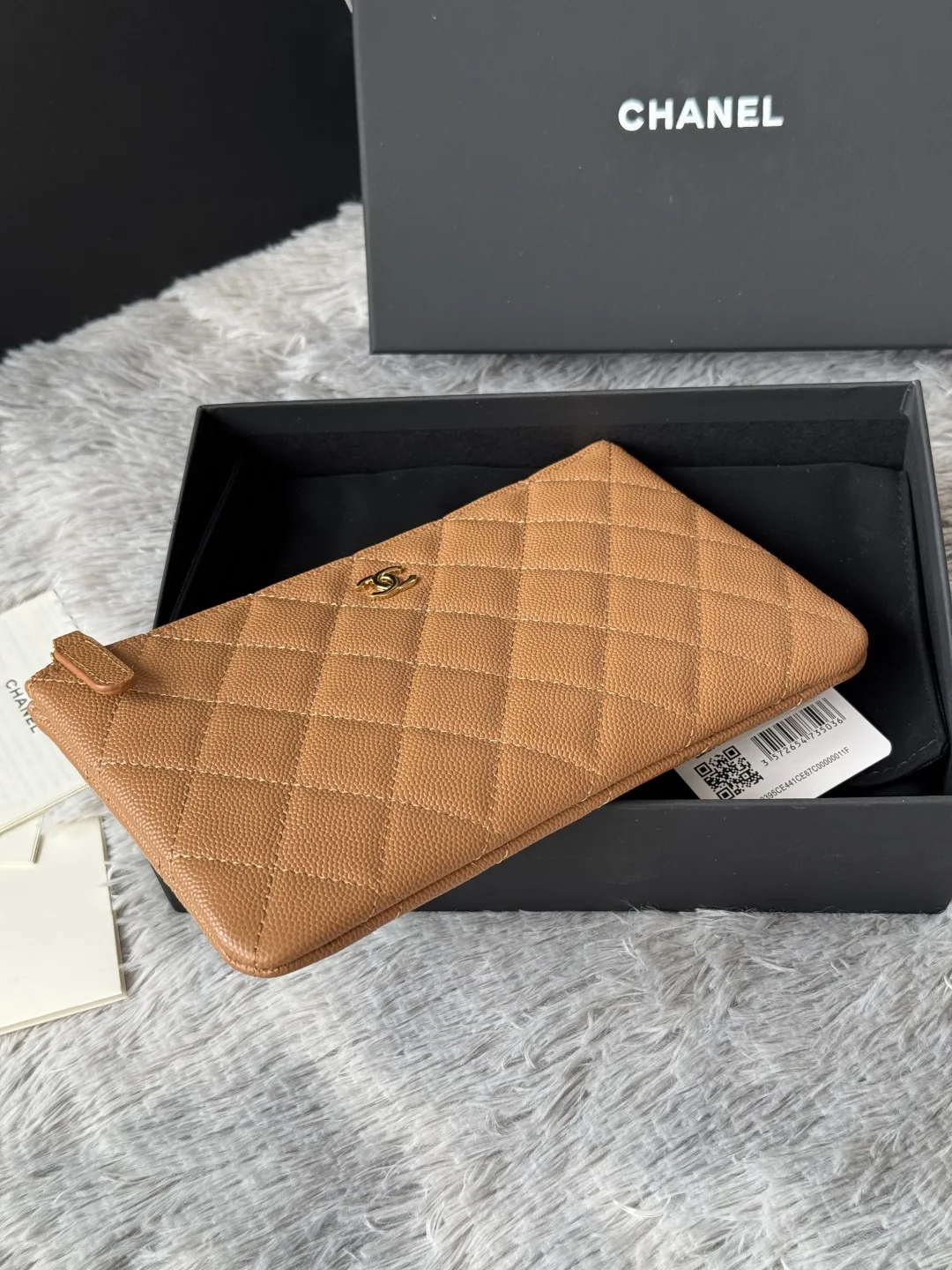 Chanel AP1071 New Ball Grain Diamond Pattern Coin Purse Clutch - Detail view 6