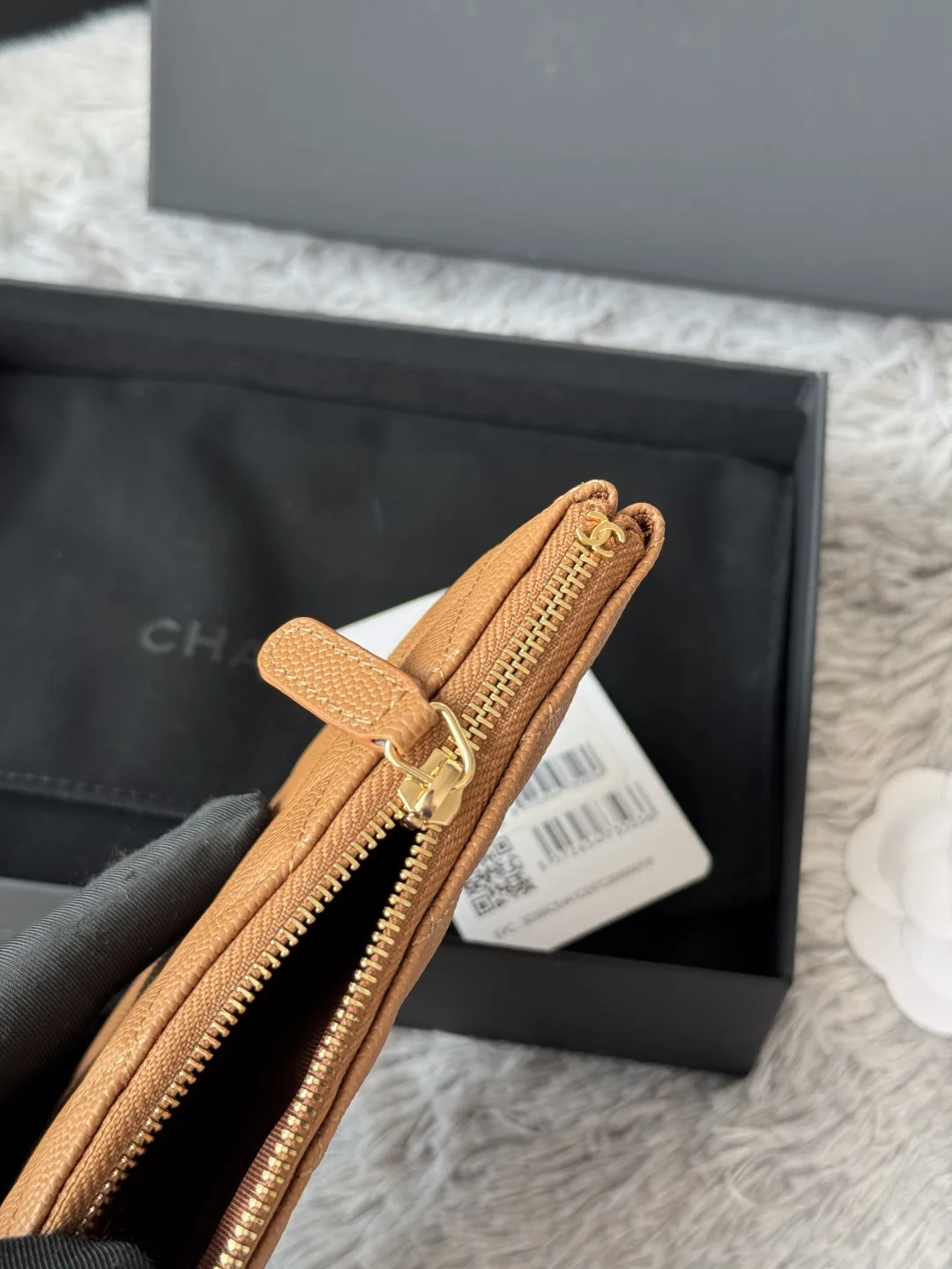 Chanel AP1071 New Ball Grain Diamond Pattern Coin Purse Clutch - Detail view 8