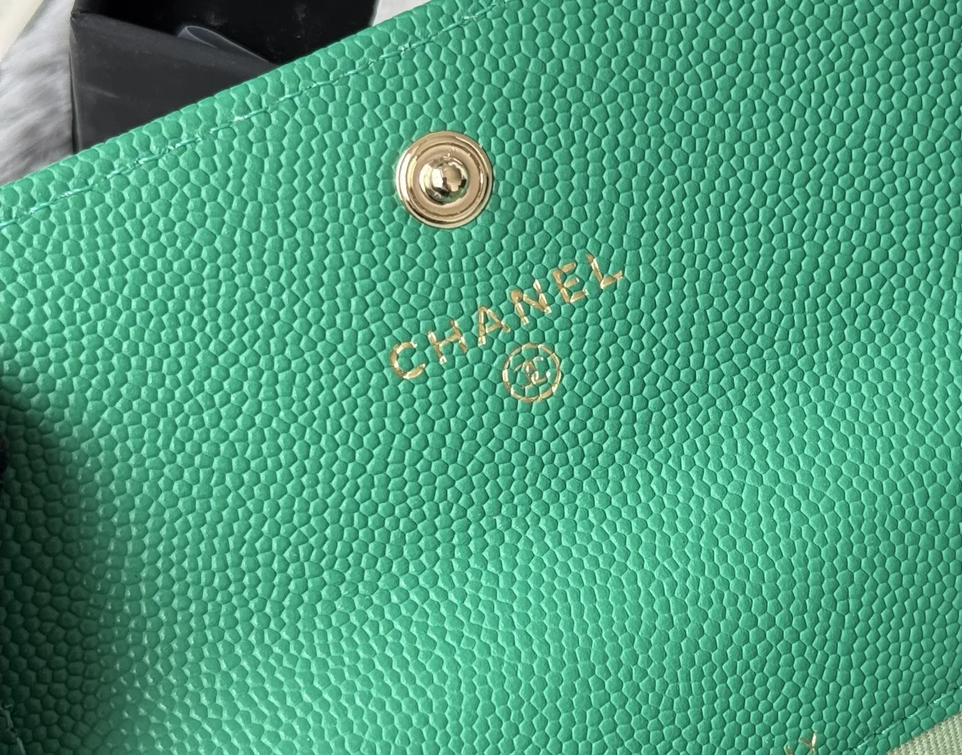 Chanel AP3187 Ball Pattern Card Holder Coin Purse - Detail view 8