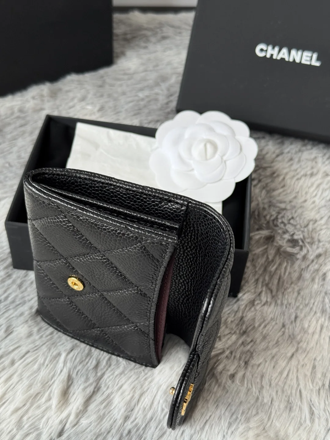 Chanel A31504 Classic CF Card Wallet - Detail view 9