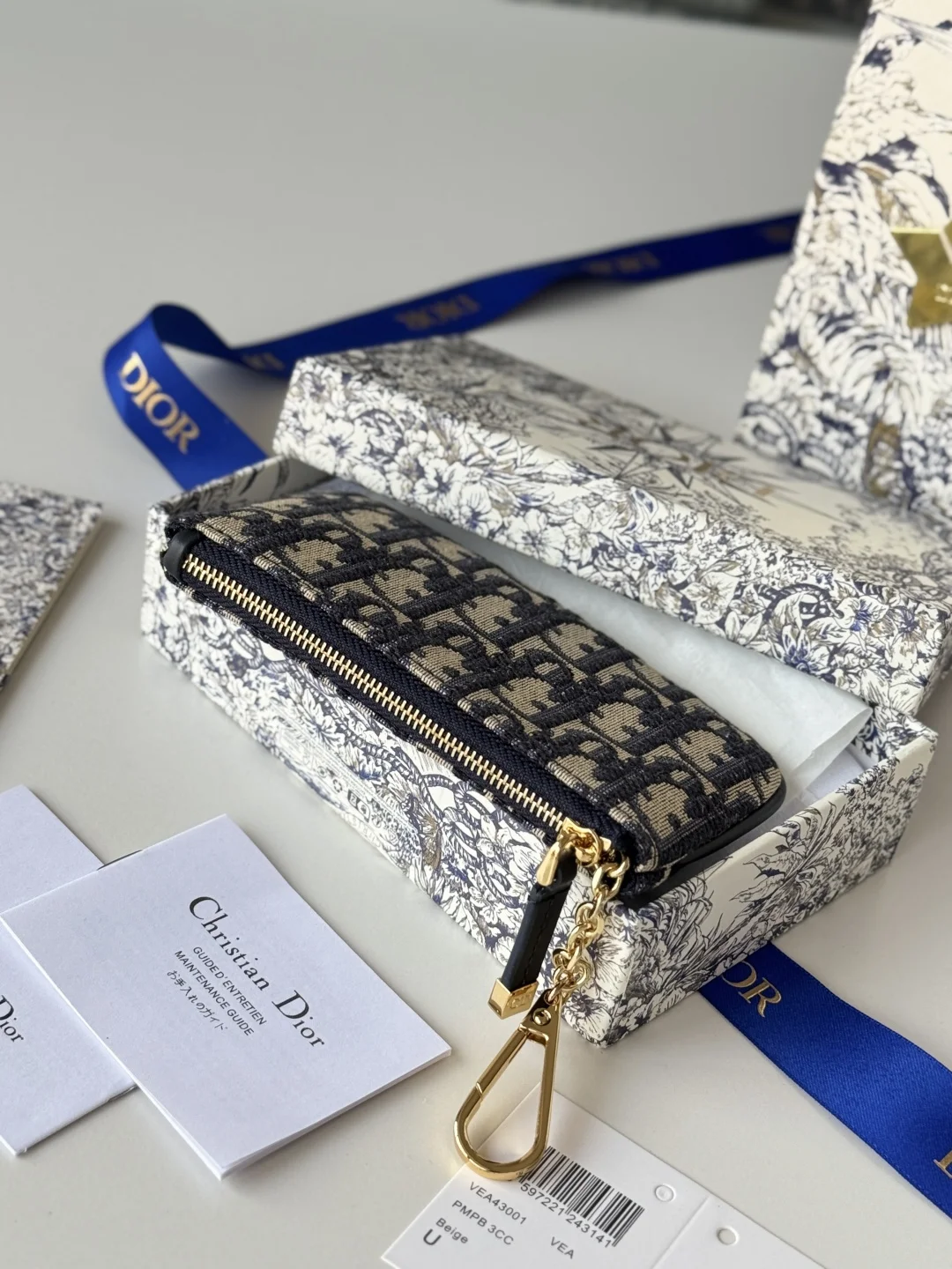Dior S2177UWHC_M30G 2024 Spring Summer Coin Purse Key Case - Detail view 4