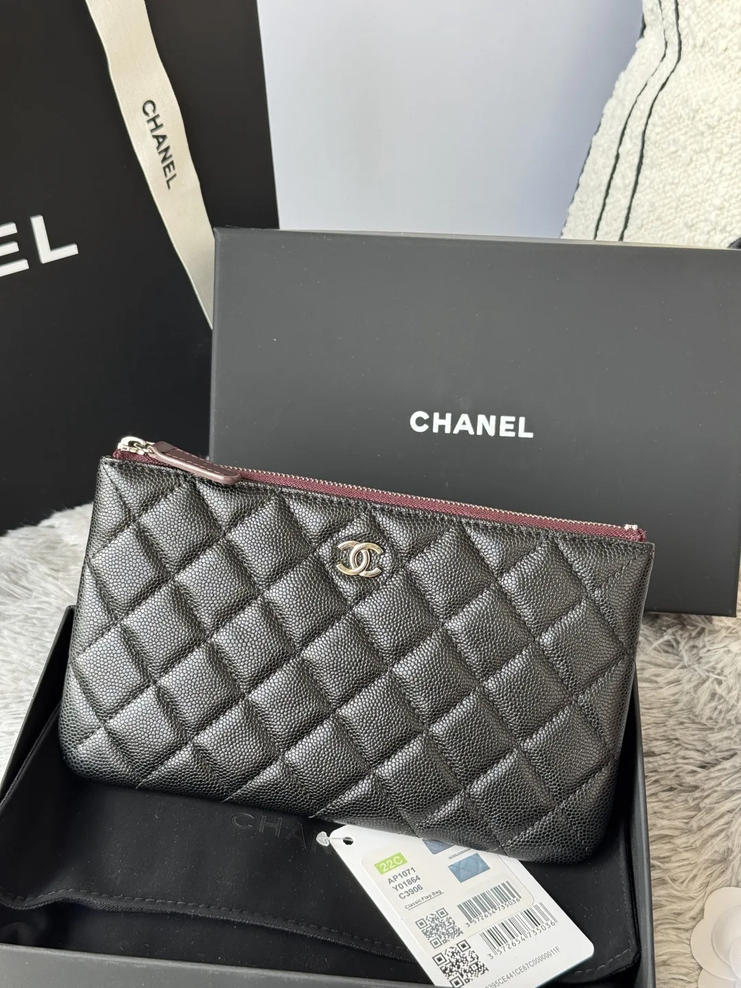 Chanel AP1071 New Style Ball Pattern Diamond Zero Package Handheld Clutch Bag - Detail view 2