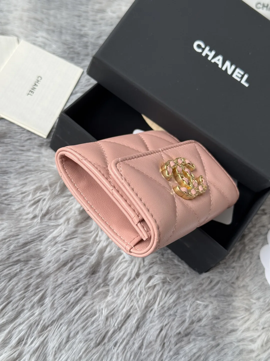 Chanel AP1790 Diamond Quilted Flap Coin Purse - Detail view 5