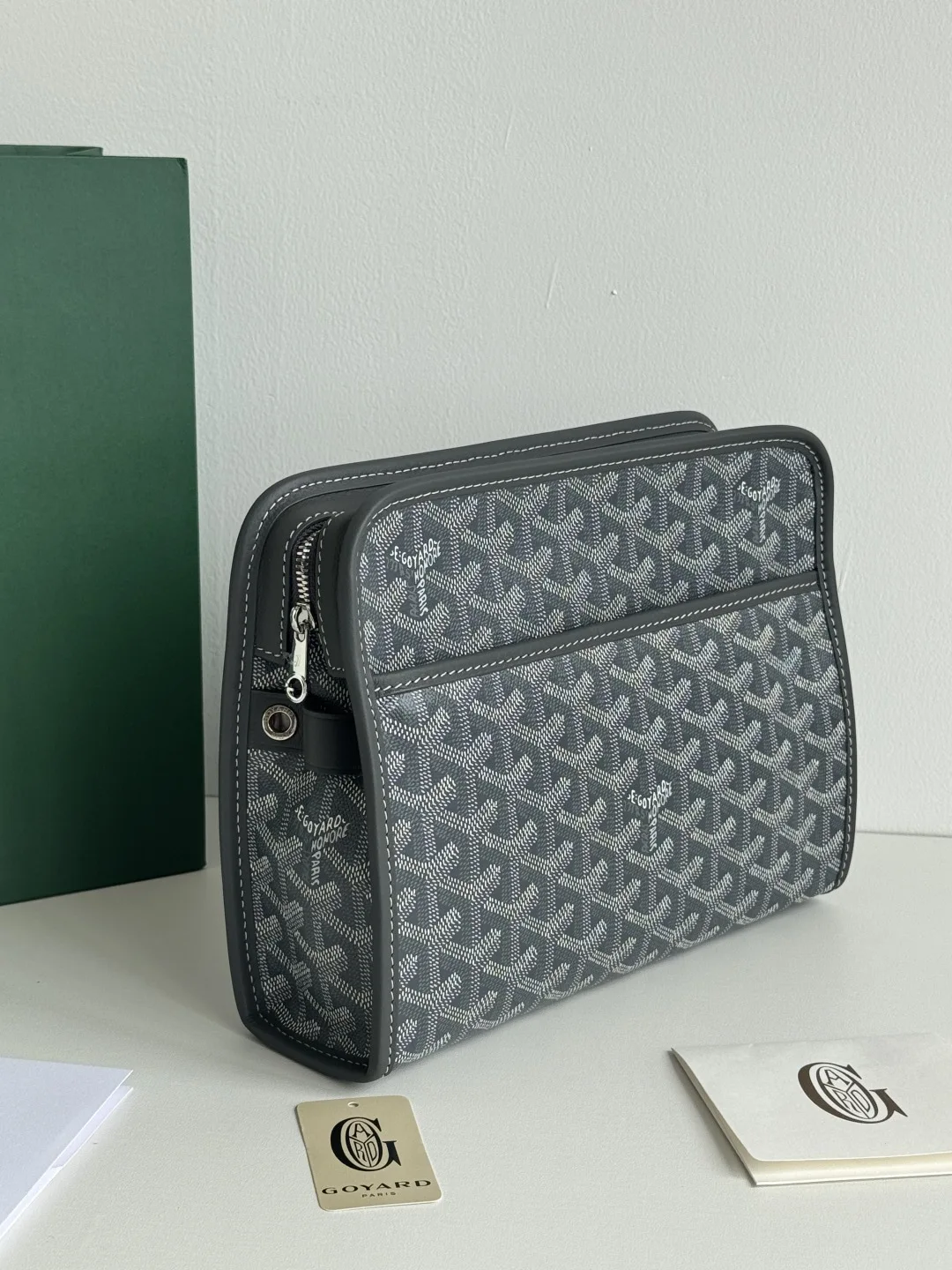Goyard 020802 Jouvence Toiletry Bag Clutch - Detail view 5