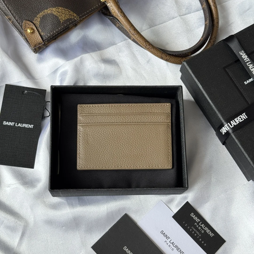 SAINT LAURENT 687098 New Autumn Winter 2025 Card Holder - Detail view 2