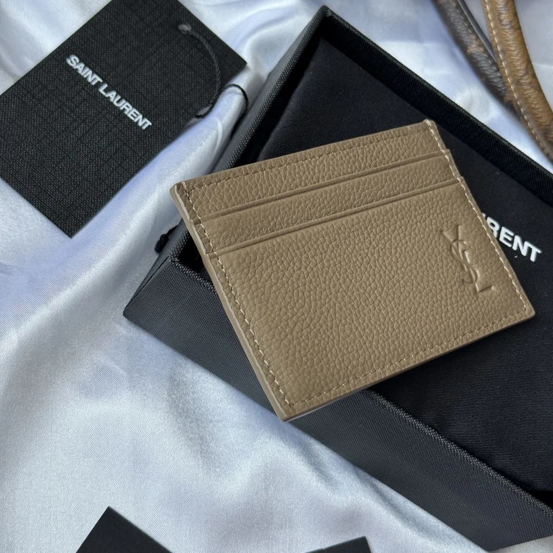 SAINT LAURENT 687098 New Autumn Winter 2025 Card Holder - Detail view 4