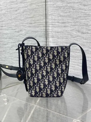 star bucket系列水桶包